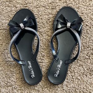 Women’s rubber flip flops